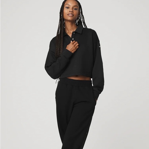 NWT ALO Yoga cropped Polo Henley pullover sweatshirt in black, small - Picture 2 of 12
